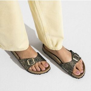 🌻Birkenstock papillo Madrid Micro Fibre Narrow Fit Sandal in Shiny Python Black